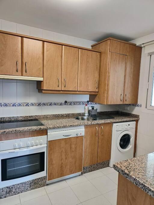 Benalmadena Apartment 66M2 Terrace 16M2 Sea View 200M From The Beach Екстериор снимка