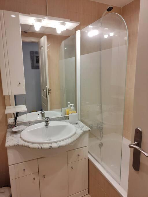 Benalmadena Apartment 66M2 Terrace 16M2 Sea View 200M From The Beach Екстериор снимка